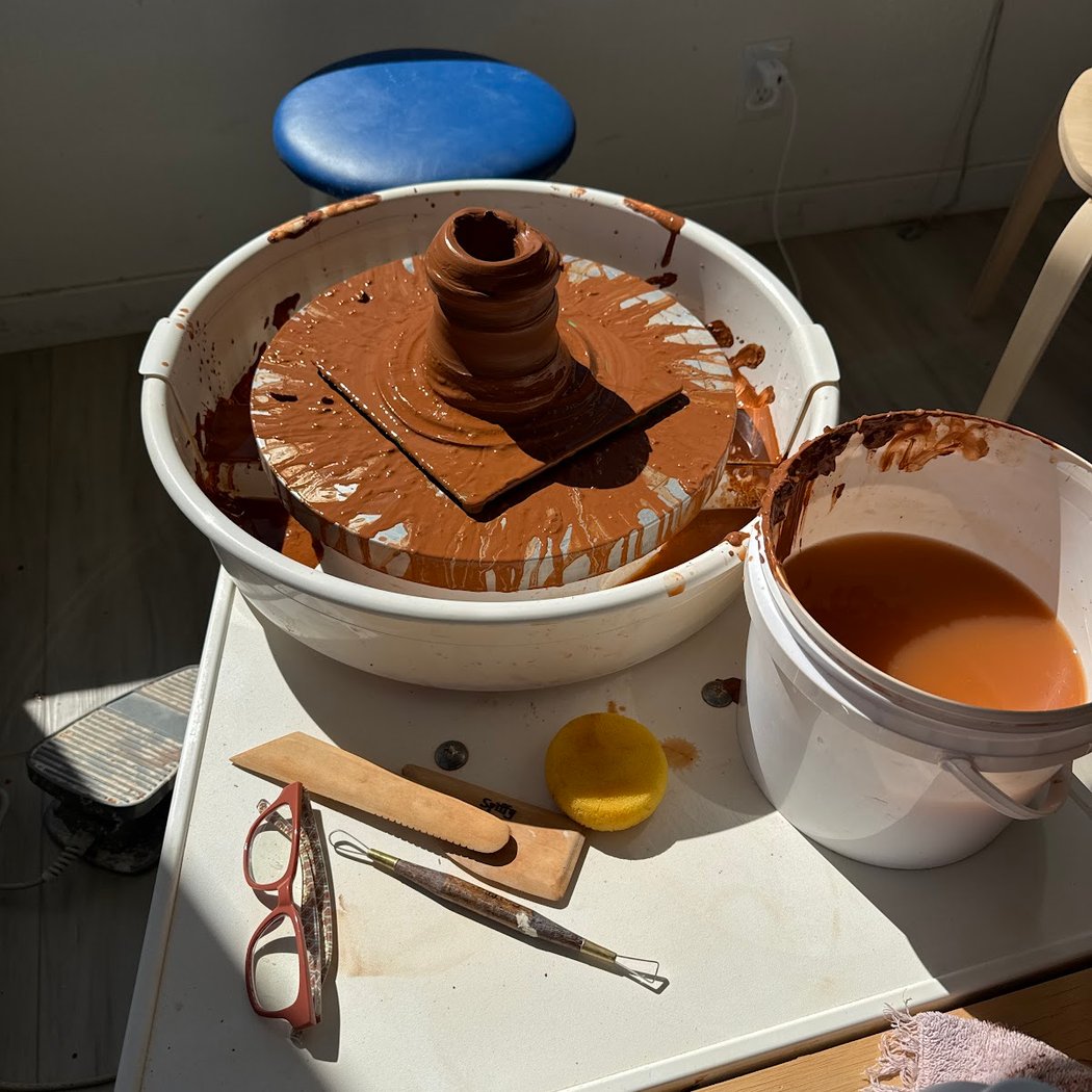 Spiffy Pottery Studio 2