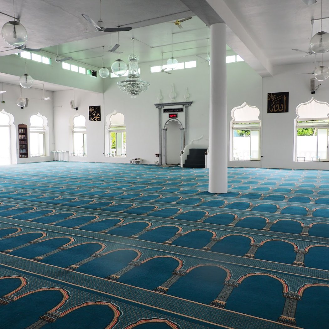 St. Denis Central Mosque 3