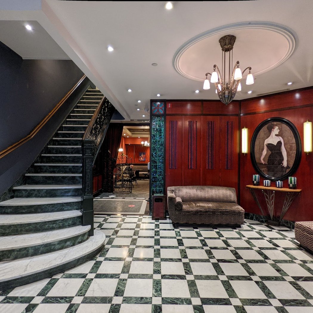 Washington Square Hotel 1
