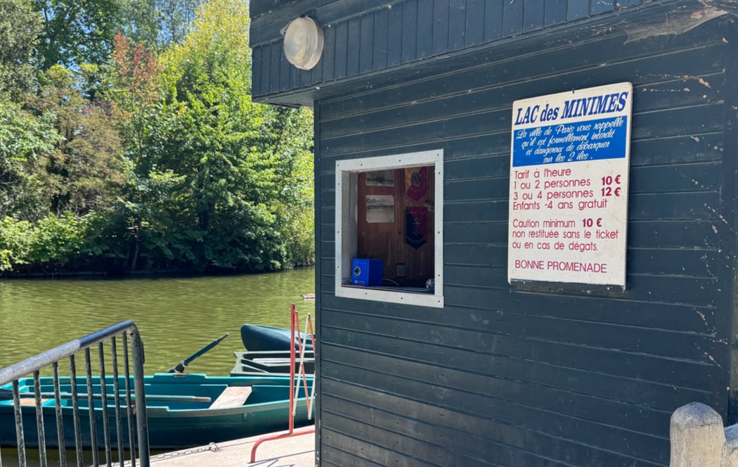 Location de barques au Lac des Minimes, Paris 2