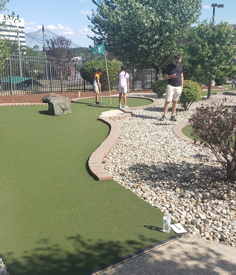 Skyline Mini Golf 2