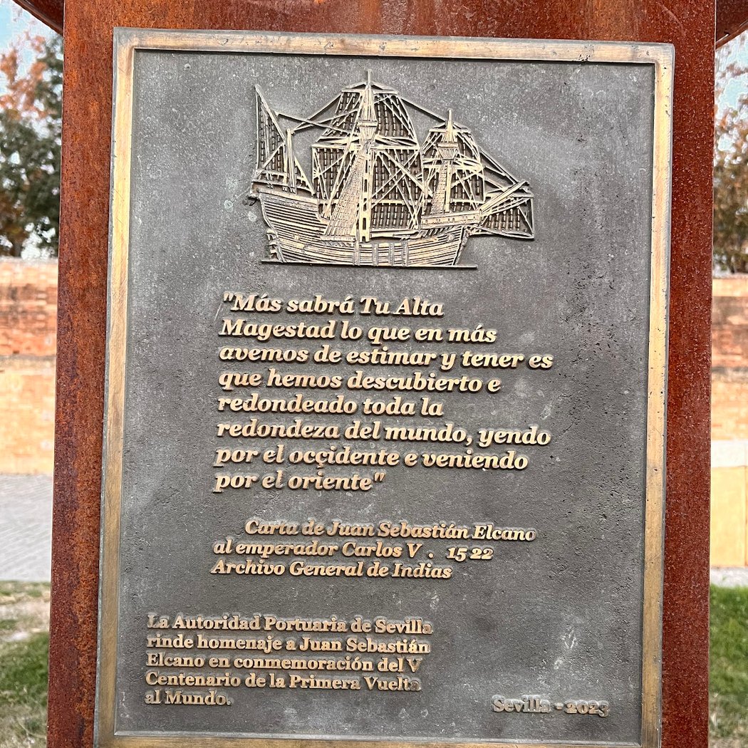 Monumento a Juan Sebastián de Elcano 3