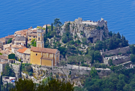 Èze 1