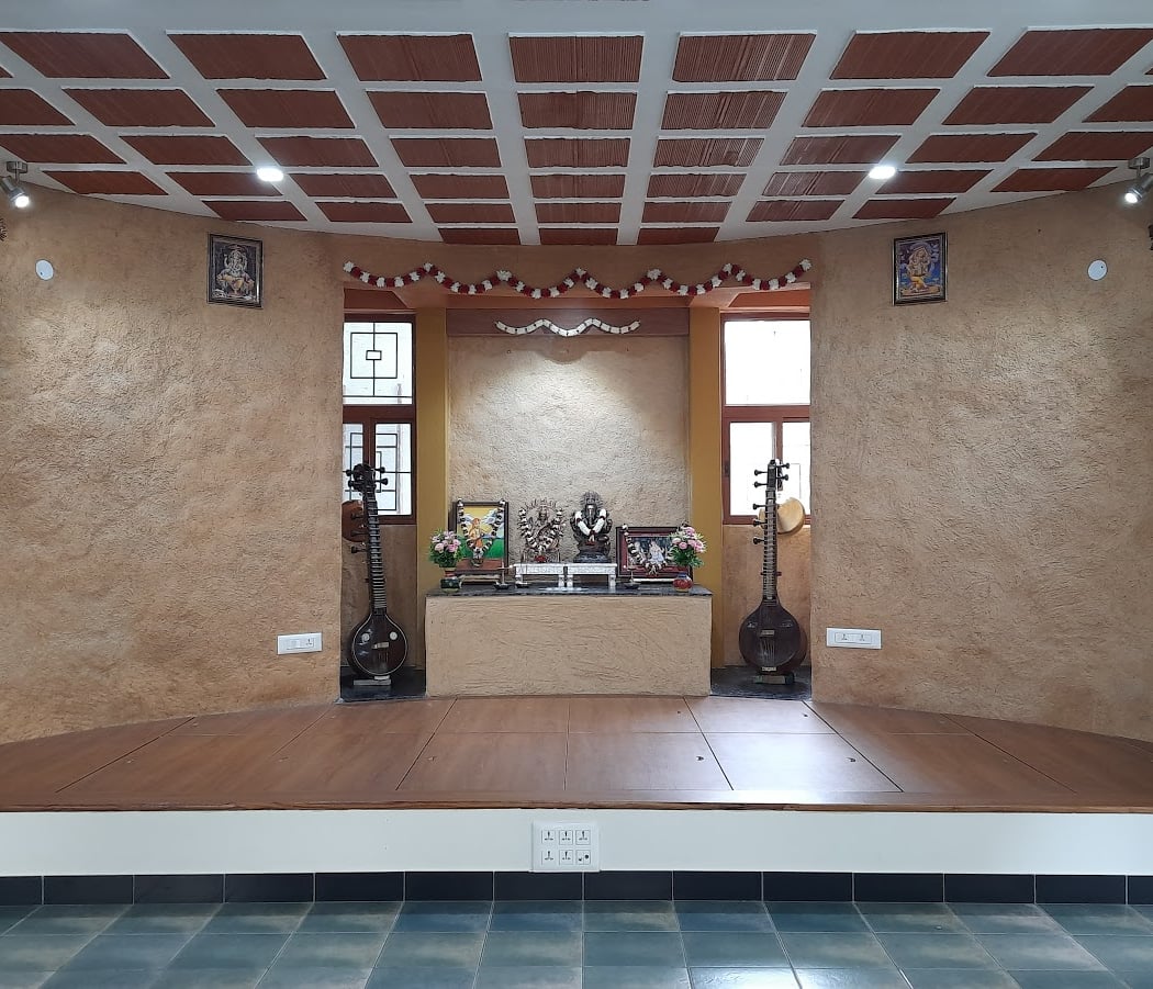 Makaranda 1