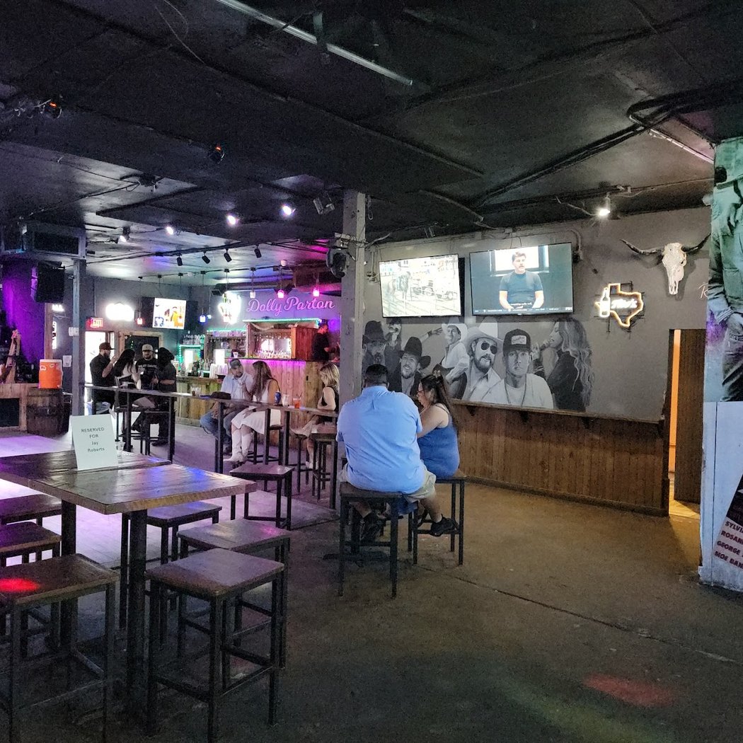 Rhinestone Saloon 3
