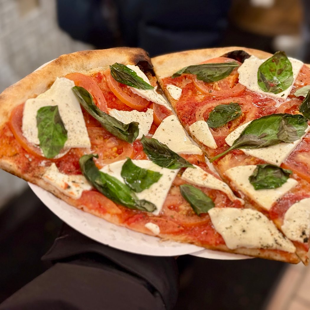 Joe's Pizza 1