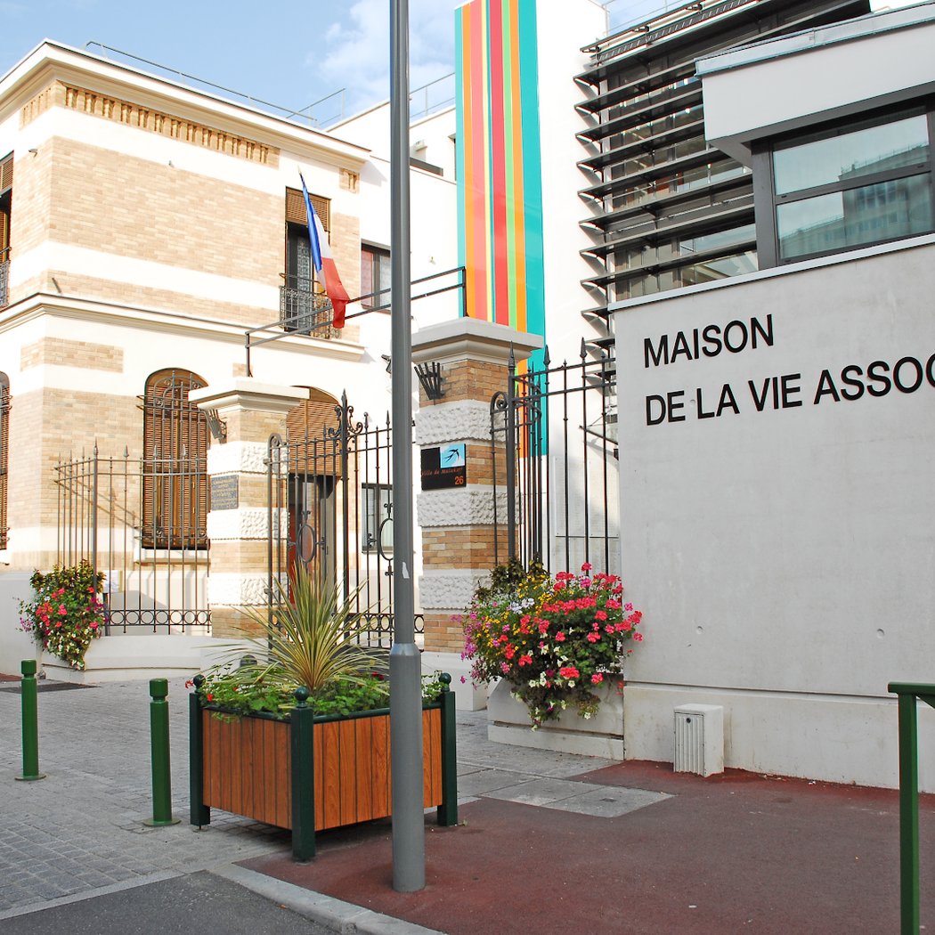 Braderie de printemps du secours populaire 2
