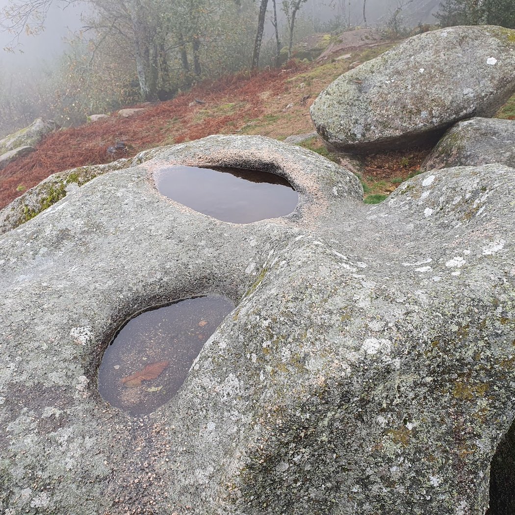 Les Pierres Jaumâtres 2
