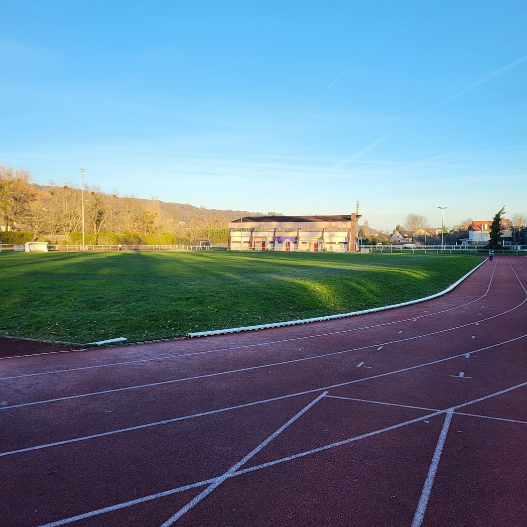 Stade Municipal d'Orsay 1