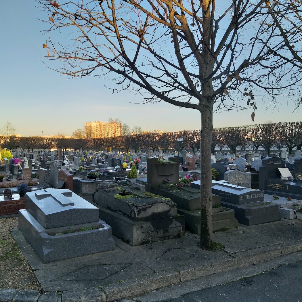 Cimetière d'Épinay-sur-Seine 1