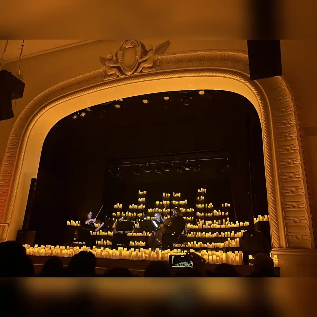 Candlelight: Tribute to Michael Jackson 2
