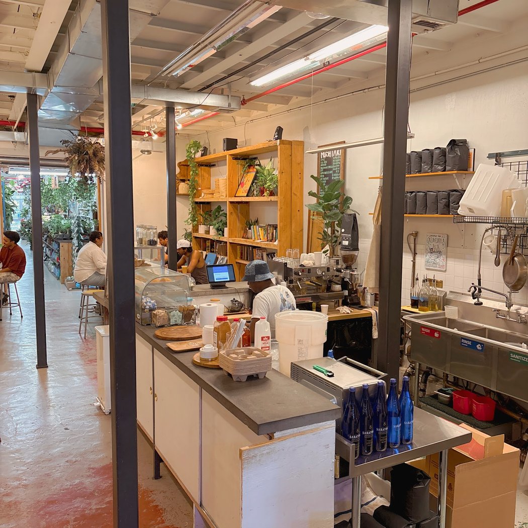 MUSHTARI COFFEE SHOP 4