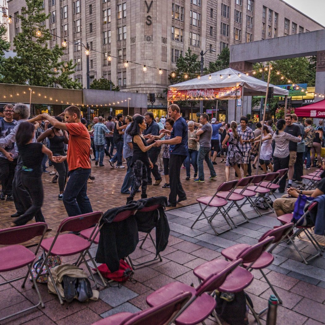 Dancing 'til Dusk: Zydeco with Bayou Envie 2