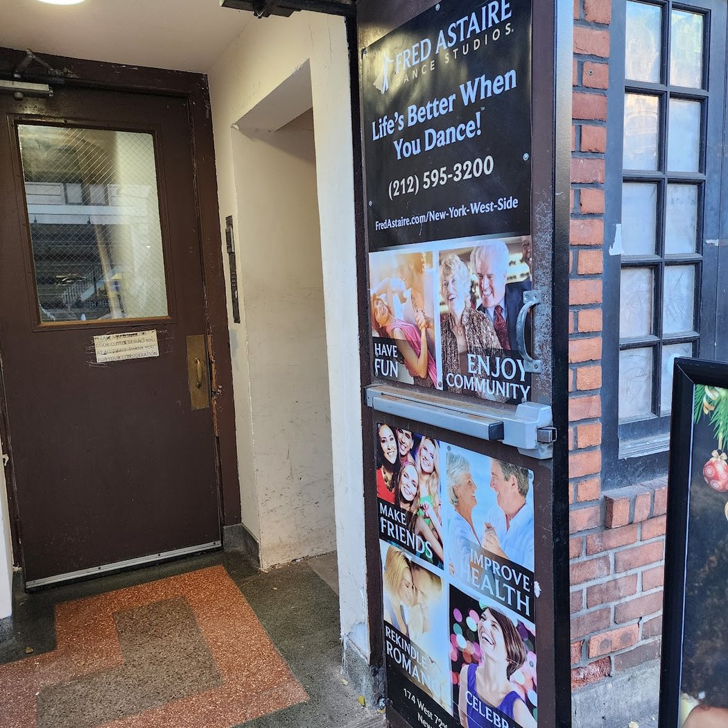 Fred Astaire Dance Studios 2