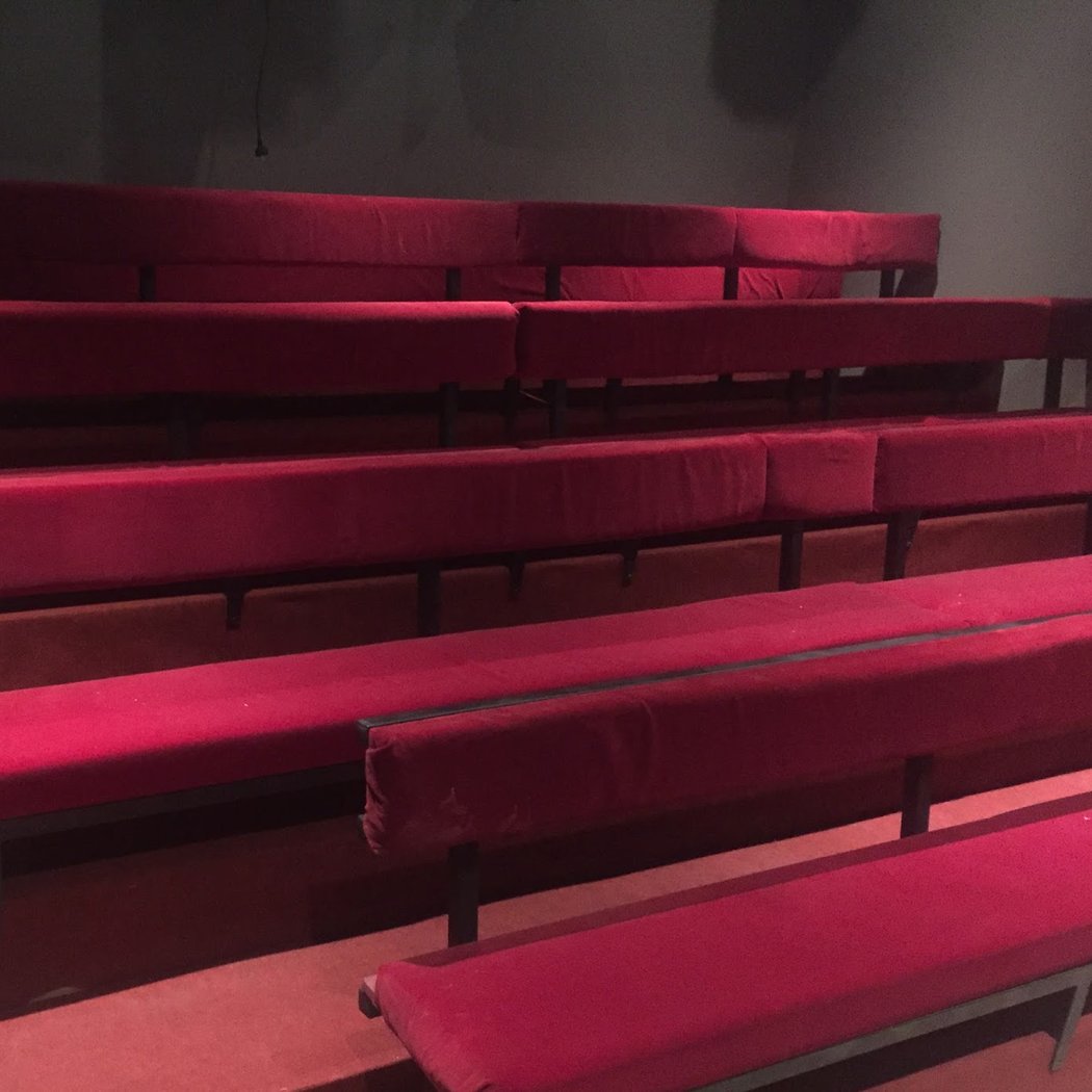 Un spectacle interactif mené par un surprenant Monsieur Loyal 2