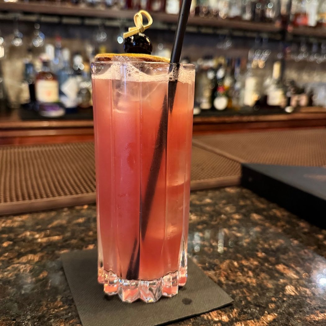 Happy Hour at Thompson's