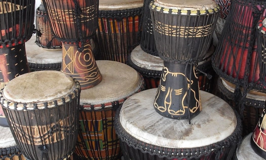 Instruments et sociétés : les mondes de la musique 1