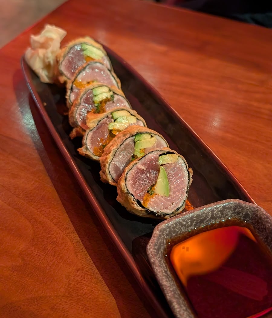 Moki's Sushi & Pacific Grill 3