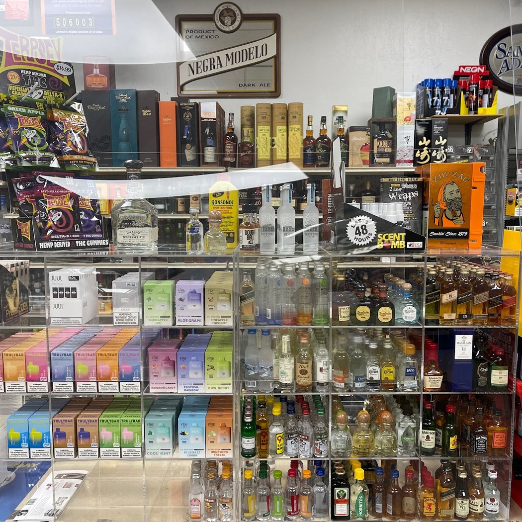 Bobs Discount Liquors #25 3