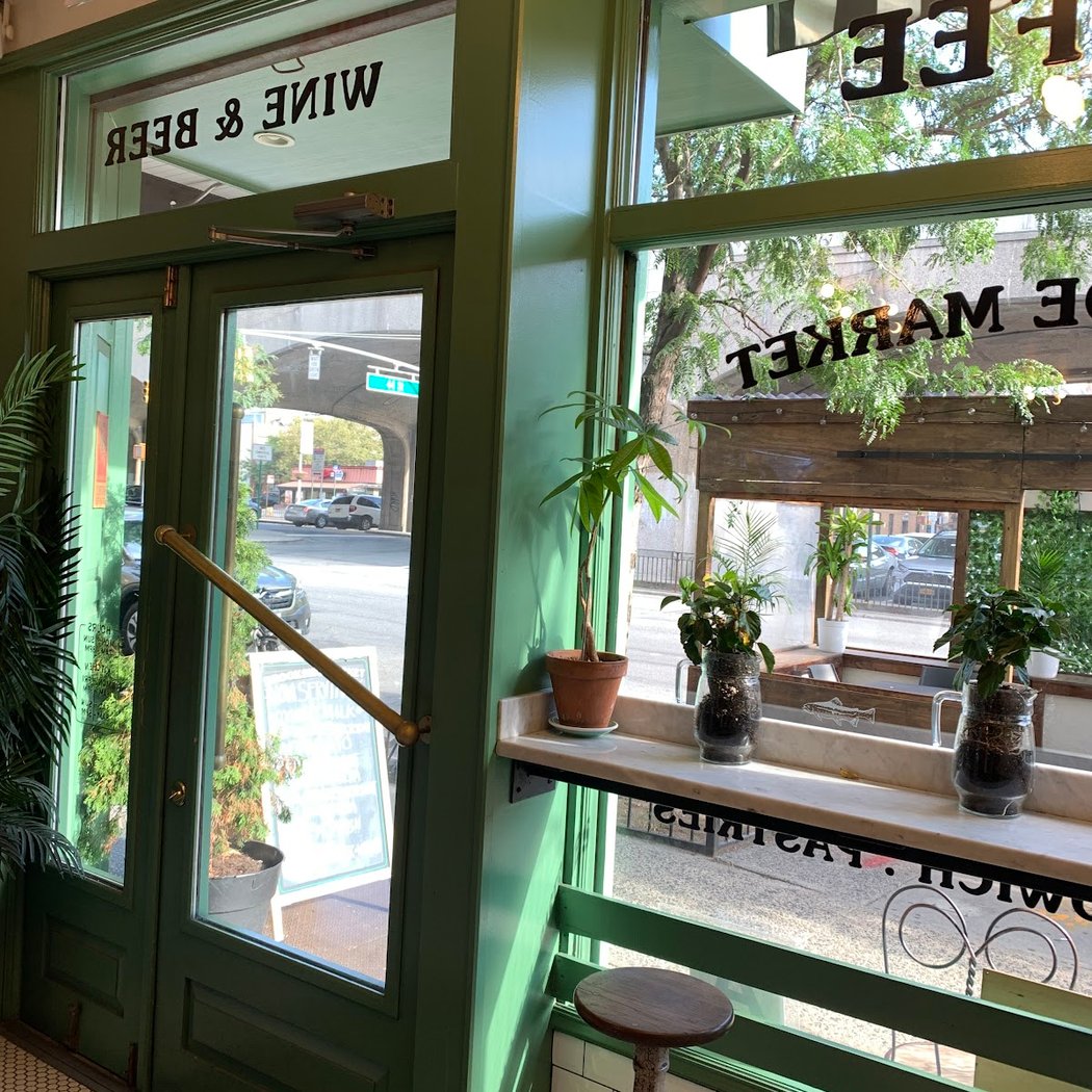 Brookside Market Cafe & Bistro 3