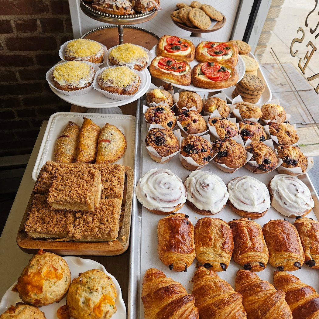 Double Batch Bakery | Walk-Up Window • Online Bakery 1