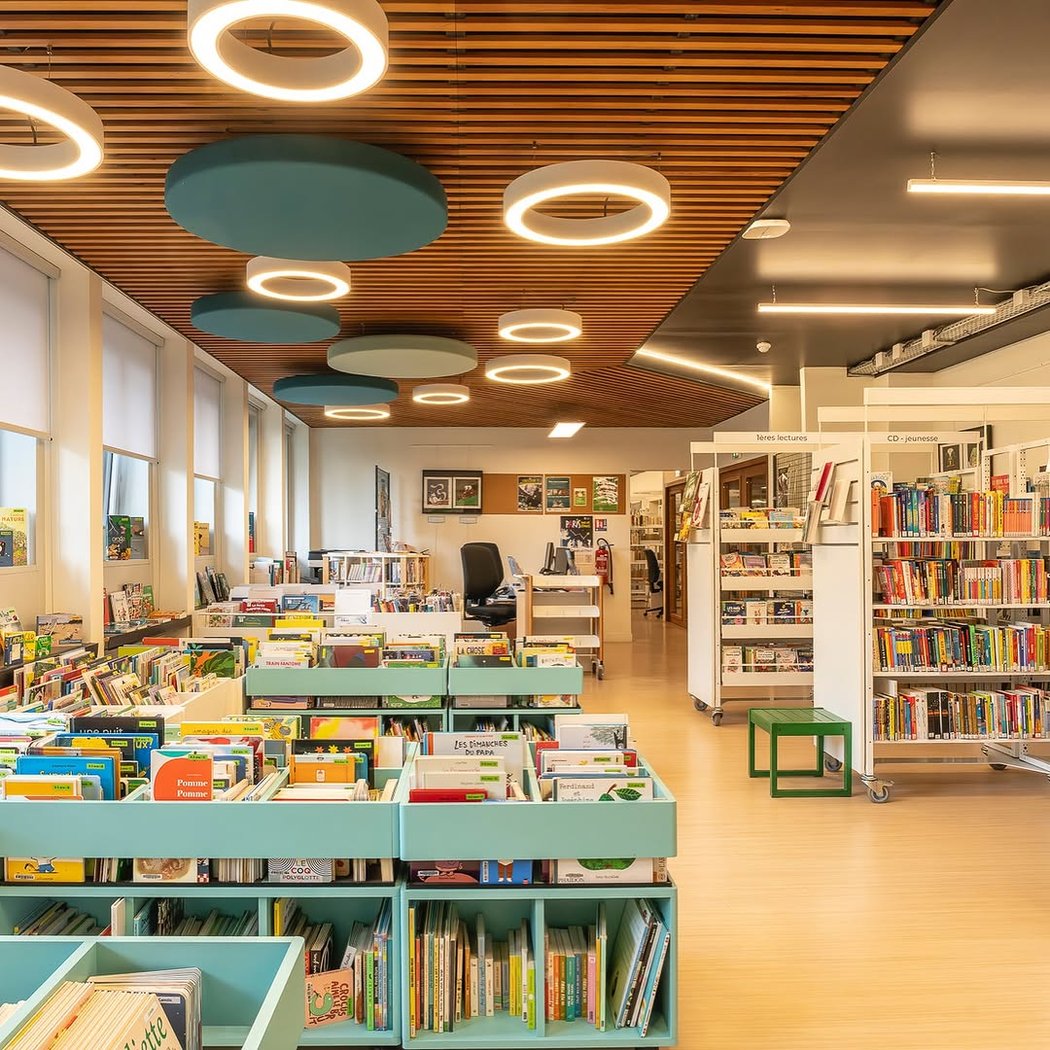 Bibliothèque-Discothèque Des Batignolles 1