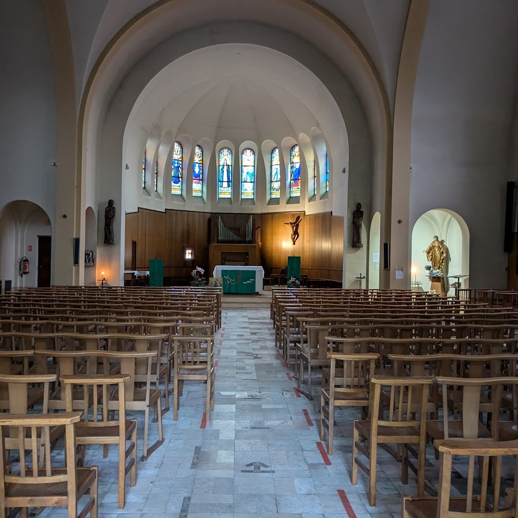 Église Notre-Dame-de-Toutes-Grâces 1