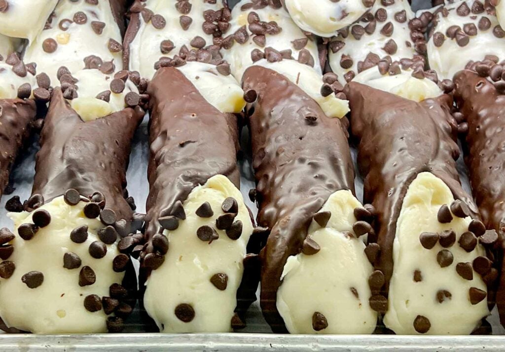 Veniero's Pasticceria & Caffe 4