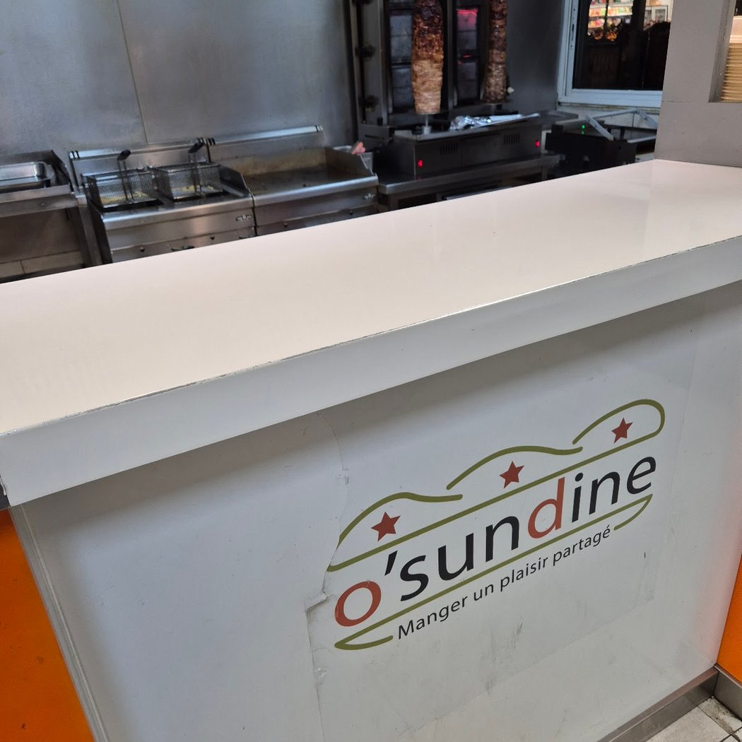 Au Sun Dine 2
