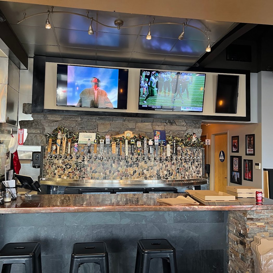 Stonework Pizza & Tap 2