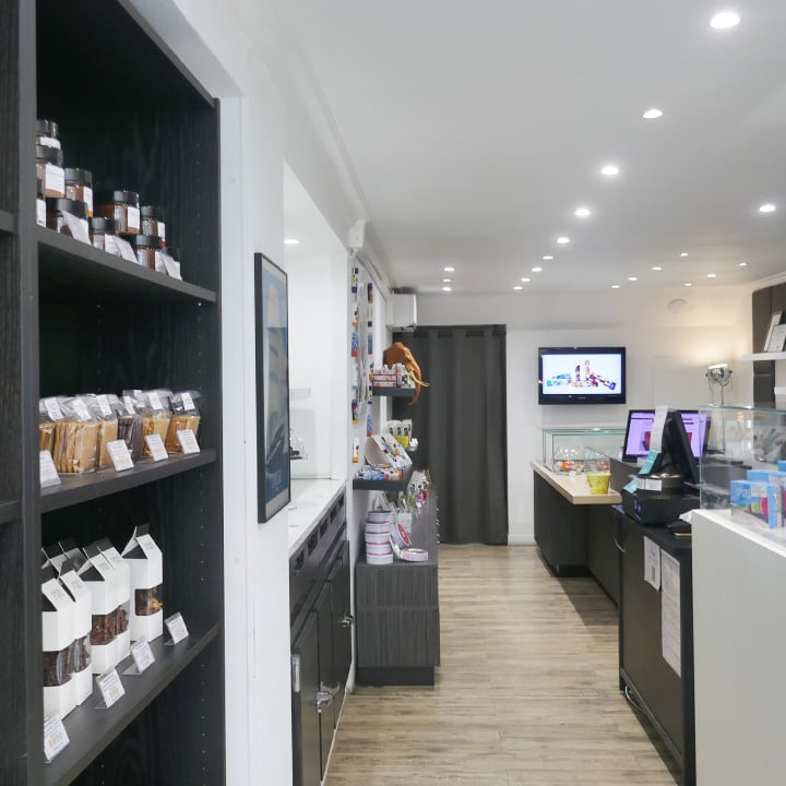 Maison Carli - Chocolaterie et Pâtisserie à Nantes quartier Bouffay 2