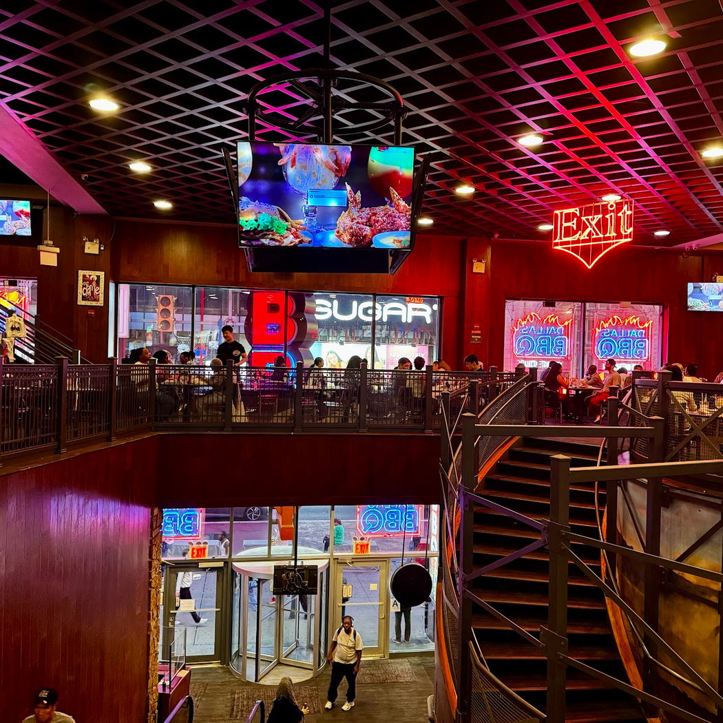 Dallas BBQ Times Square 3