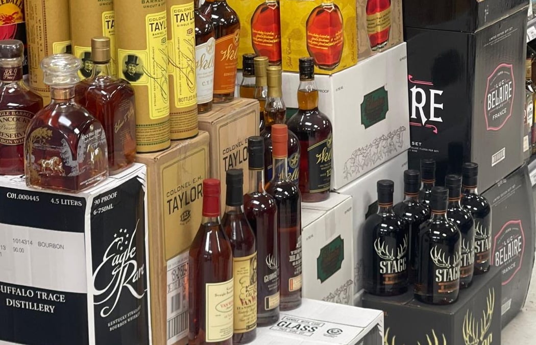 Bobs Discount Liquors # 15 3