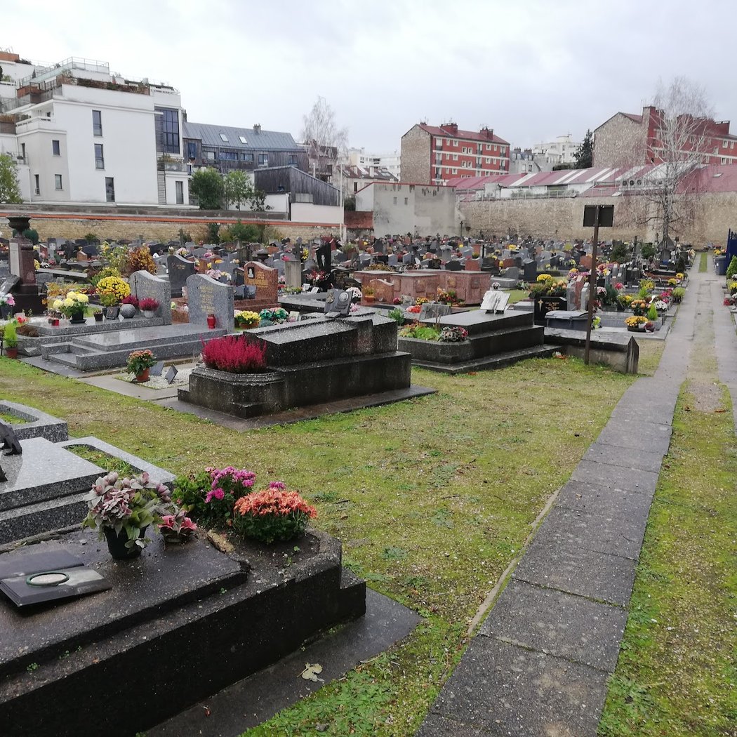 Vanves Cemetery 3