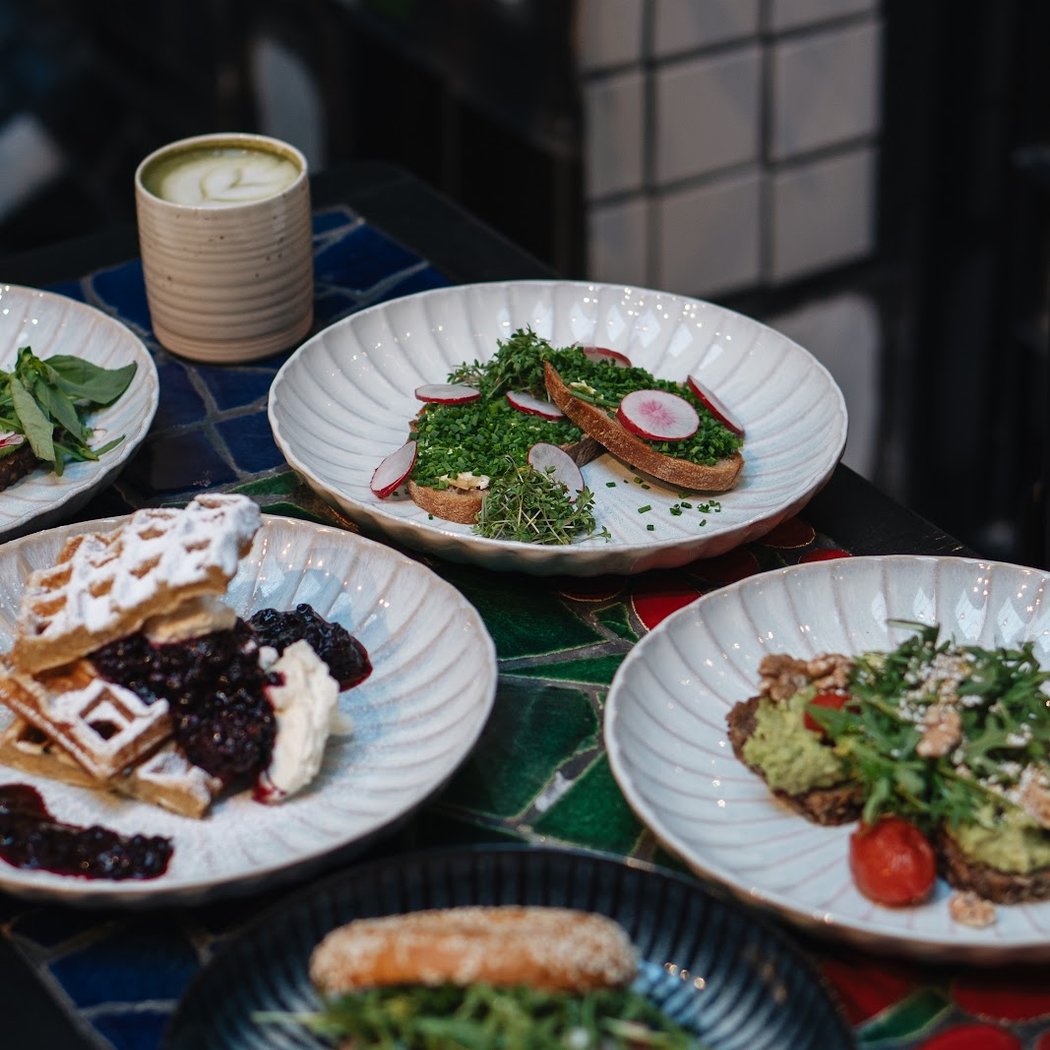 Café Friedlich im KunstHausWien Museum Hundertwasser