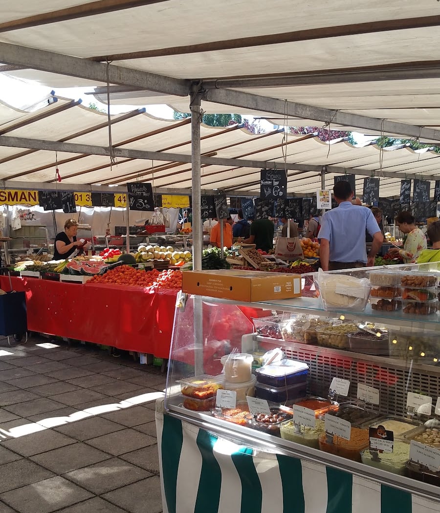 Marché de Bailly 3