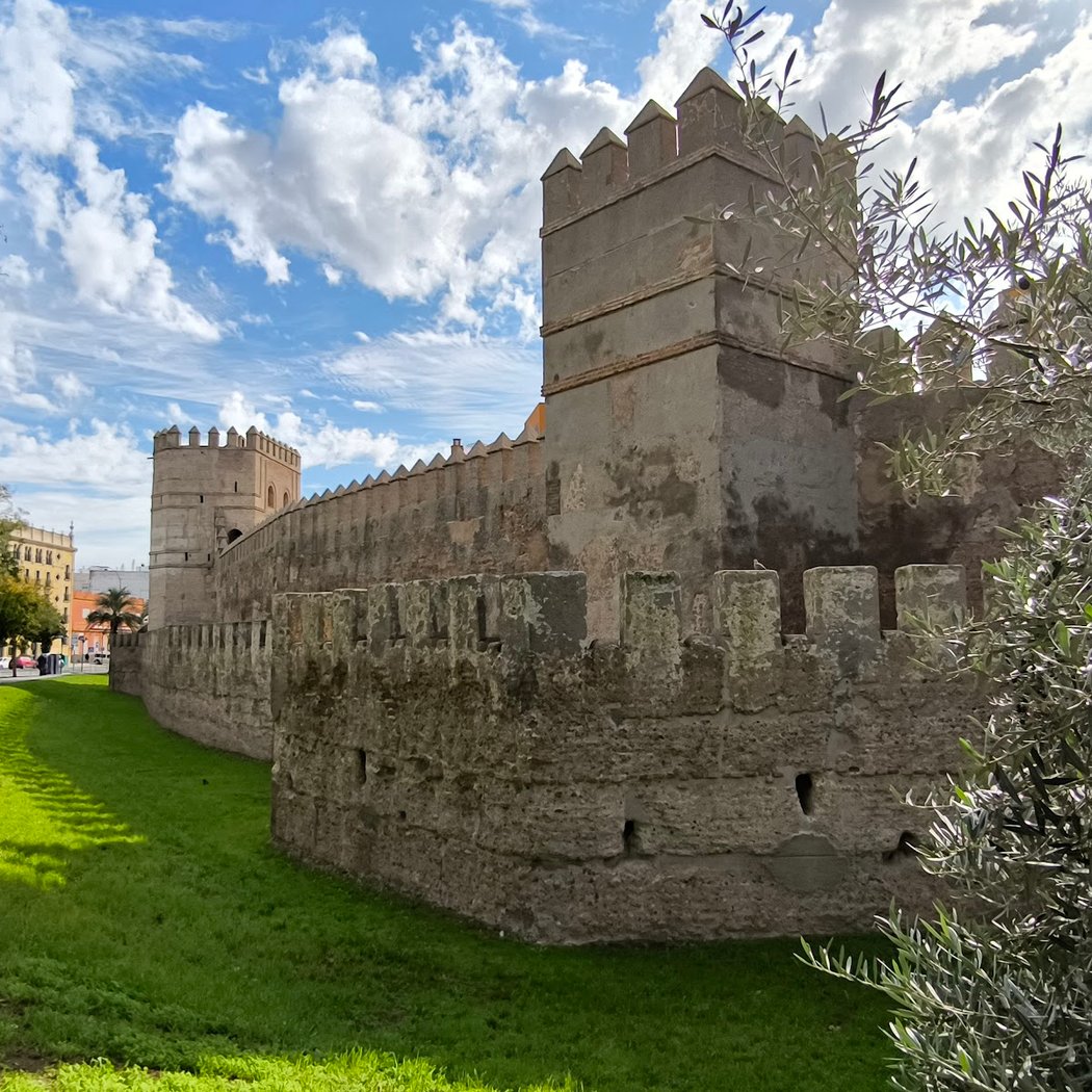 Muralla de la Macarena 1