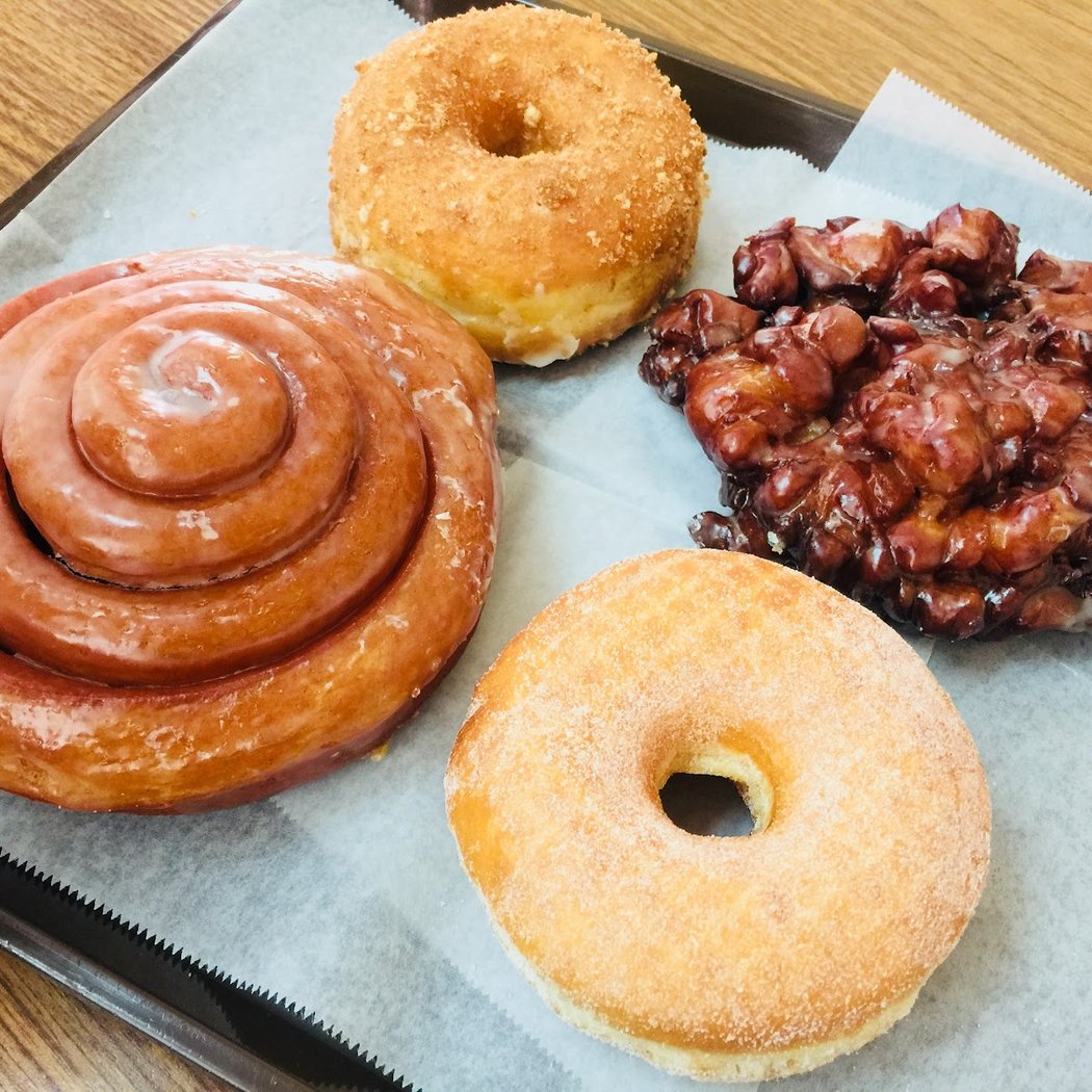 Vasy's Donut Shop 1