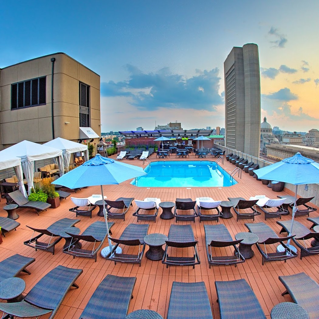 Colonnade Hotel Rooftop Pool 2