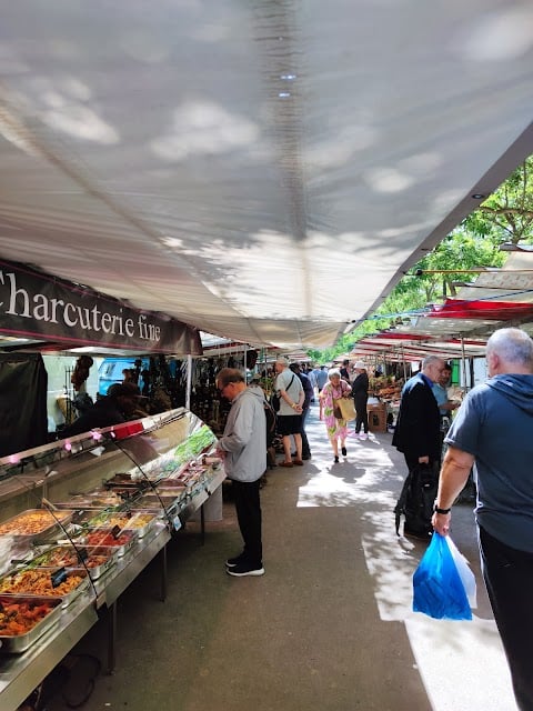Marché Edgar-Quinet 3