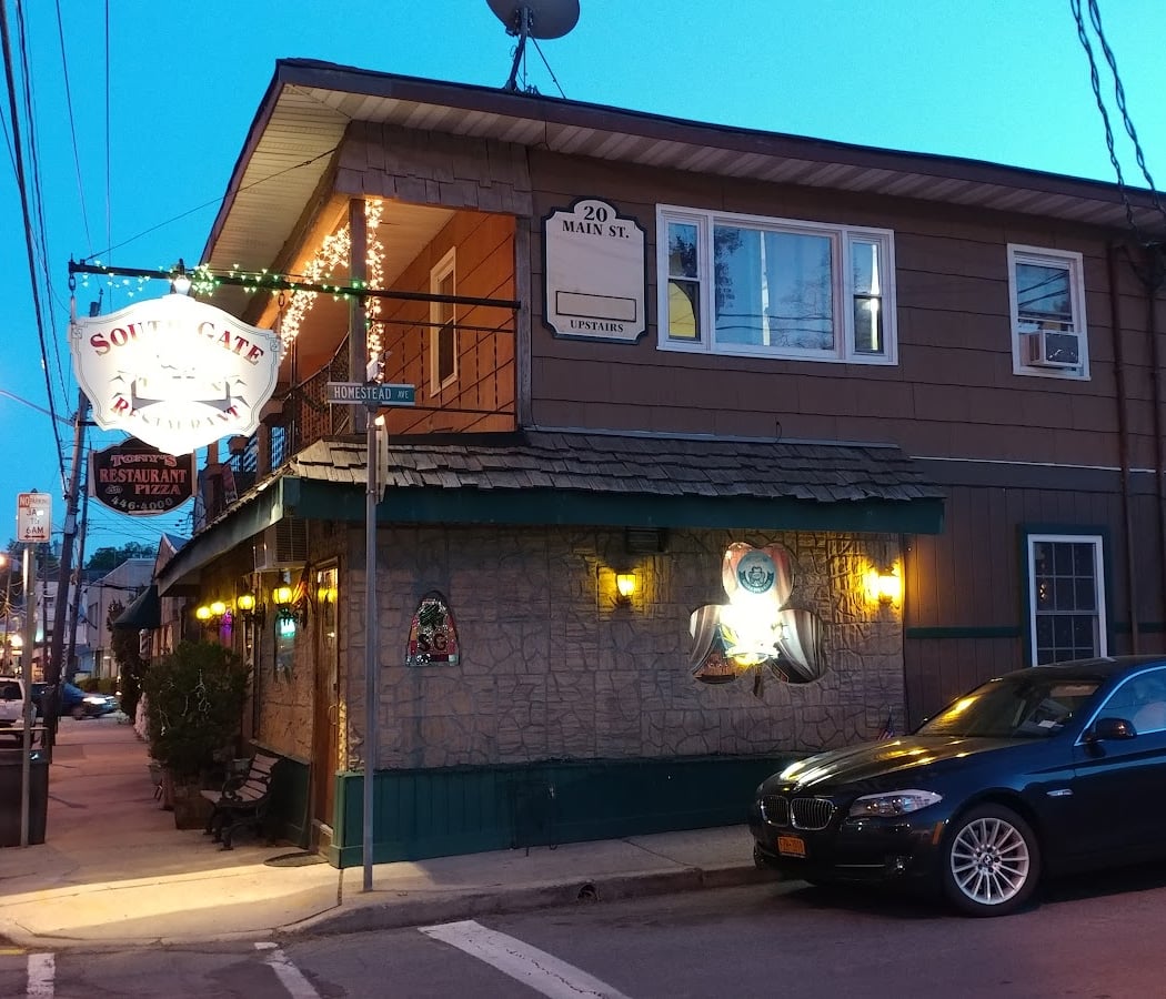 South Gate Tavern 3