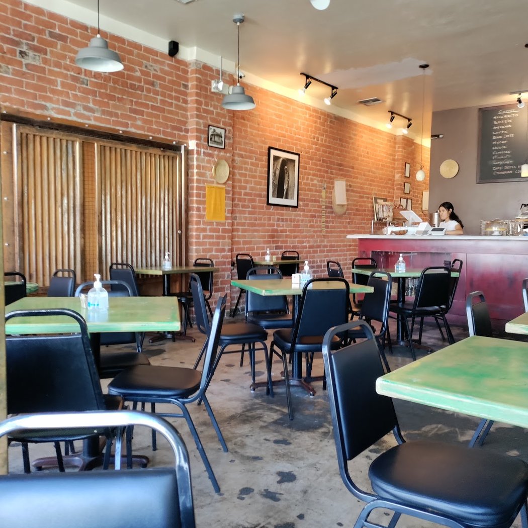 Cafe Desta 2