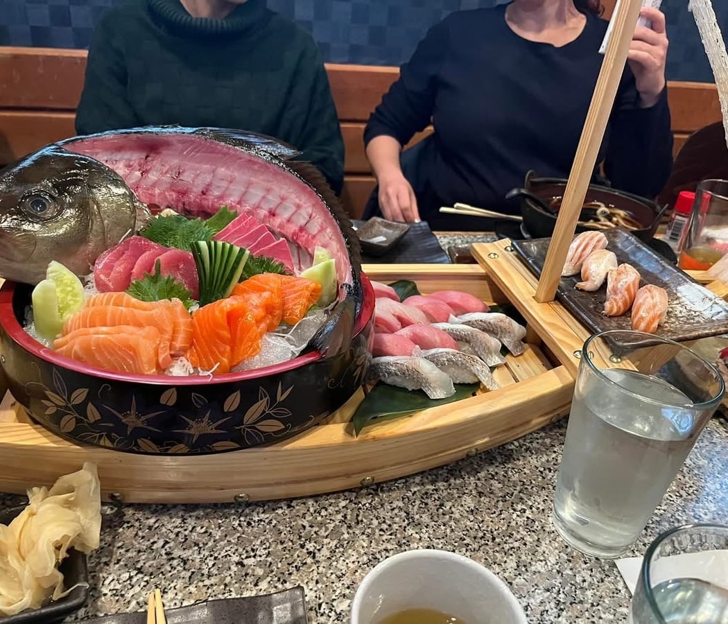 Serika Sushi Restaurant 1