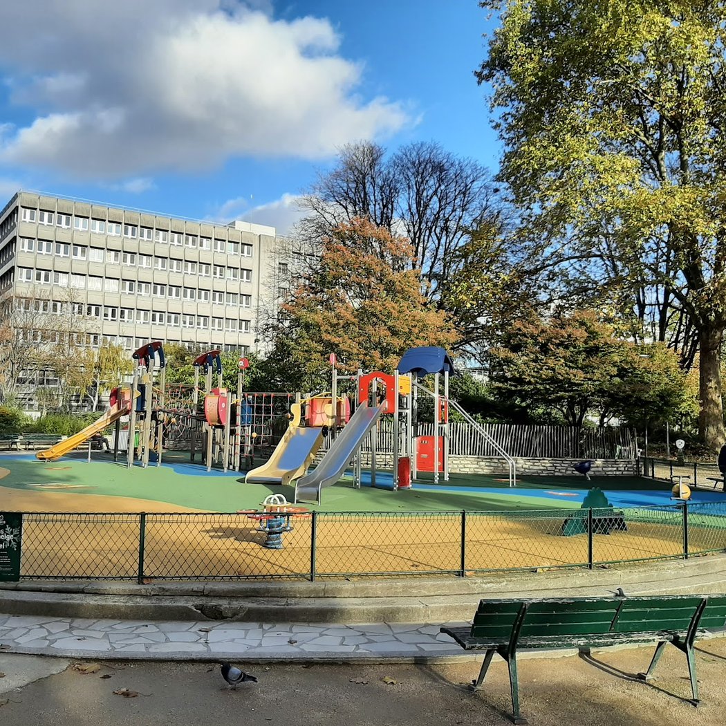 Aire de jeux pour enfants du Jardin Villemin 3