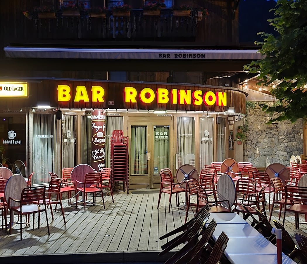Bar Robinson 2