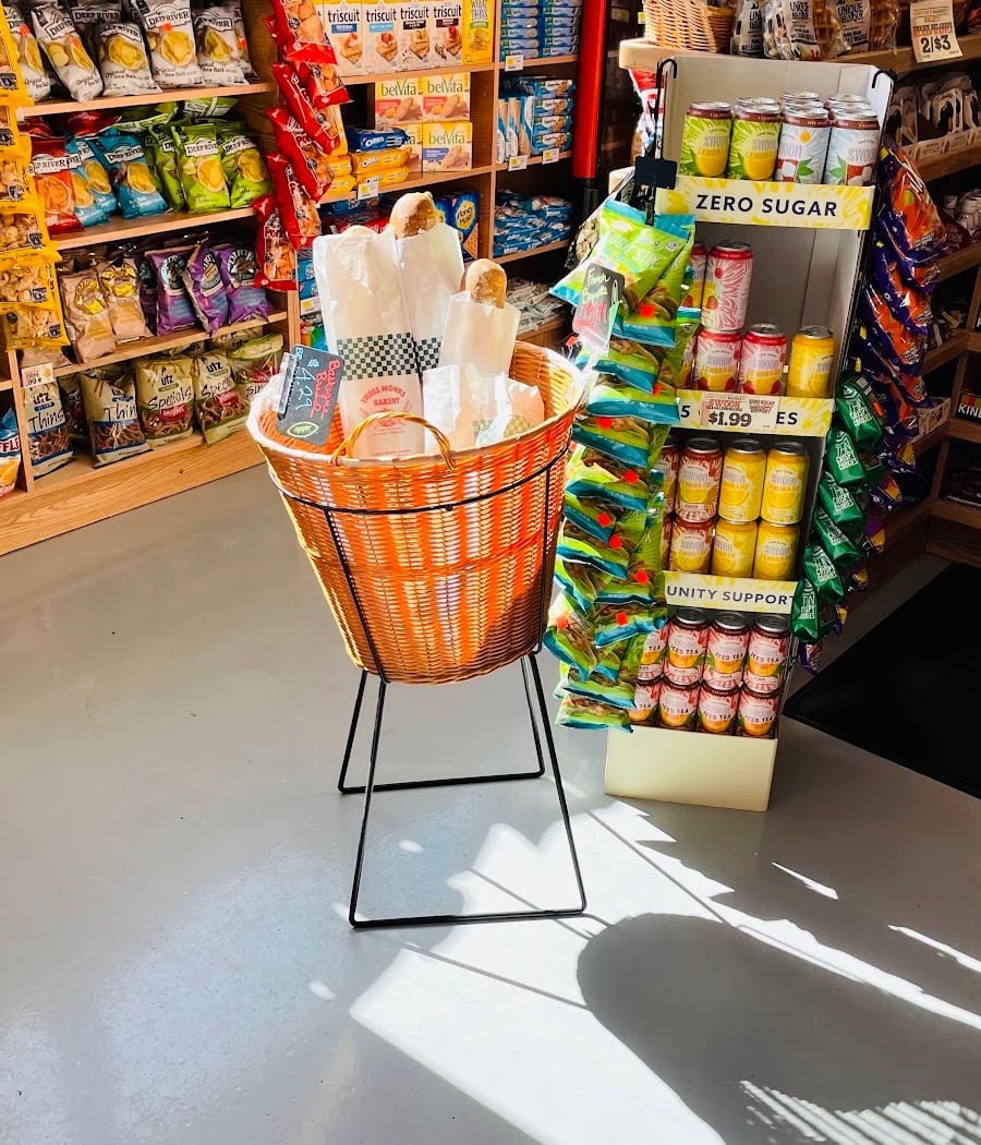 Horton’s Market! 3