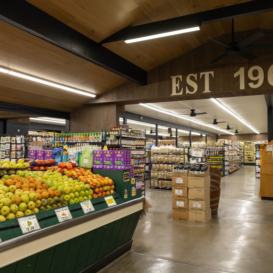 Andy's Produce Market 3