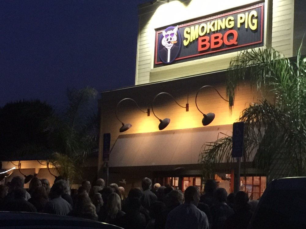 Smoking Pig BBQ 2