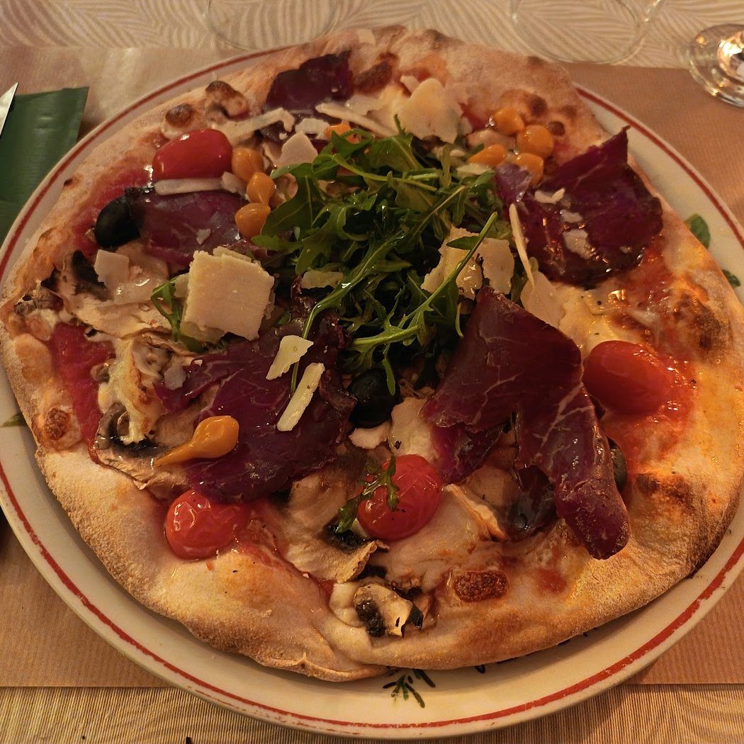 Pizzeria Trattoria mauvieres 3