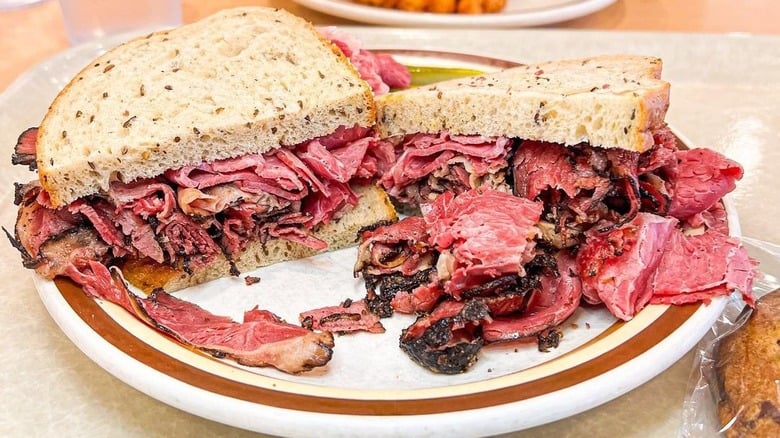 Manny's Cafeteria & Delicatessen 2